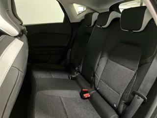 RENAULT Captur usata, con Sensori di parcheggio posteriori
