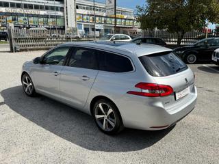 PEUGEOT 308 usata, con Autoradio