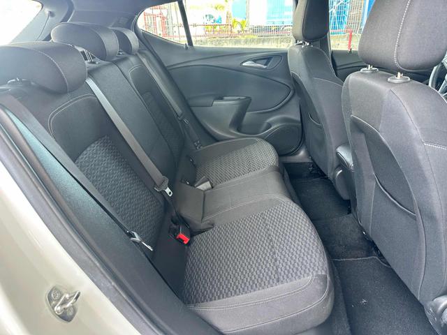 OPEL Astra usata, con Sedile posteriore sdoppiato