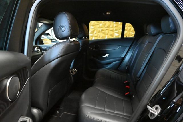 MERCEDES-BENZ GLC 220 usata 105