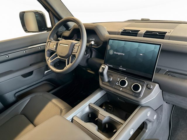 LAND ROVER Defender usata, con Servosterzo