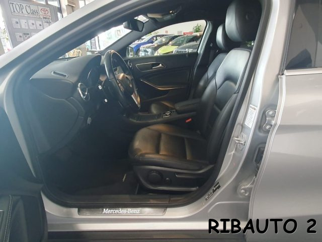 MERCEDES-BENZ GLA 220 usata, con Autoradio