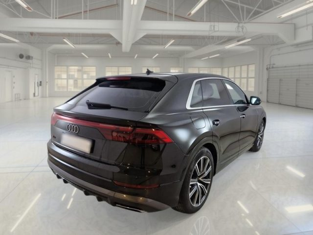 AUDI Q8 usata, con Airbag