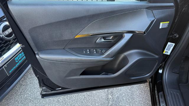 PEUGEOT 2008 usata, con Interni in pelle