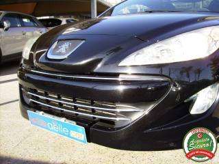 PEUGEOT RCZ usata, con Sensori di parcheggio posteriori