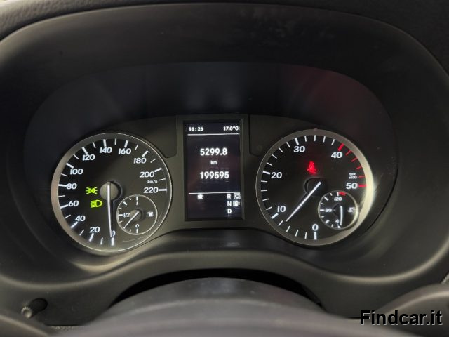 MERCEDES-BENZ Vito usata 17