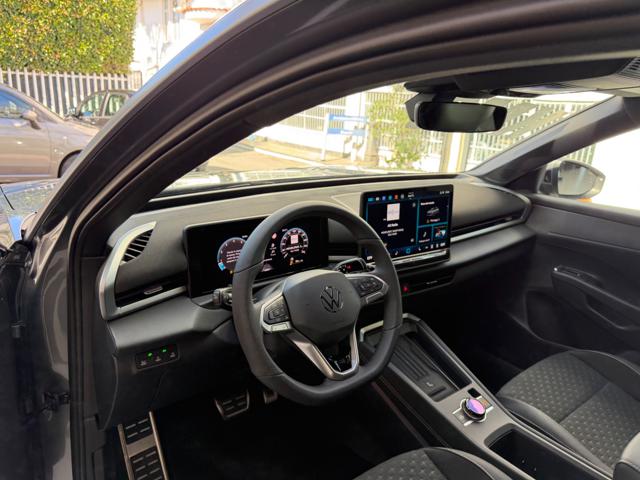 VOLKSWAGEN T-Roc usata 63