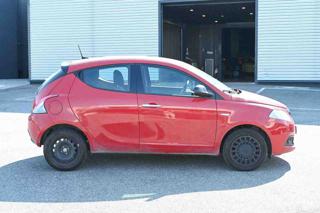 LANCIA Ypsilon usata, con Vivavoce