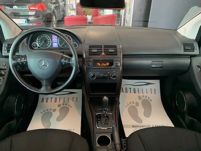 MERCEDES-BENZ A 180 usata 10