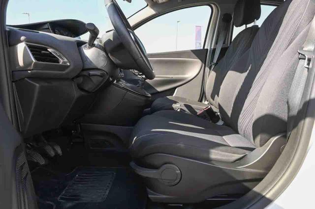 LANCIA Ypsilon usata, con Immobilizzatore elettronico