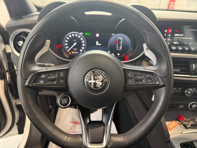 ALFA ROMEO Stelvio usata, con Specchietti laterali elettrici