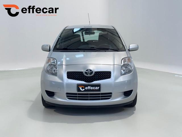 TOYOTA Yaris usata, con Airbag