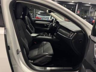 VOLVO V90 Cross Country usata, con Interni in pelle