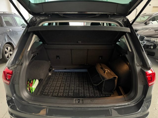 VOLKSWAGEN Tiguan usata, con Cerchi in lega