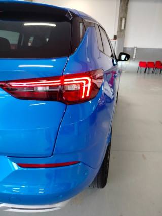 OPEL Grandland usata, con Telecamera per parcheggio assistito