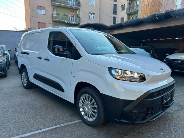 TOYOTA Proace City usata, con Airbag