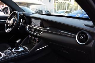 ALFA ROMEO Stelvio usata, con Sensore di luce
