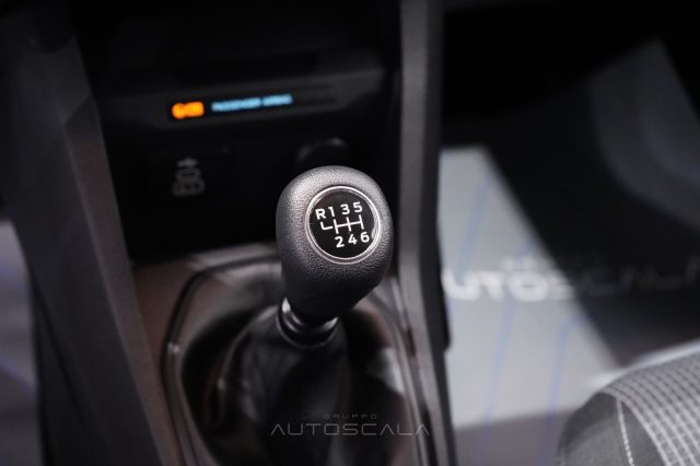 FORD Transit Courier usata, con Specchietti laterali elettrici