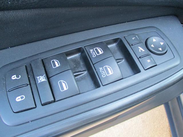 JEEP Cherokee usata 22