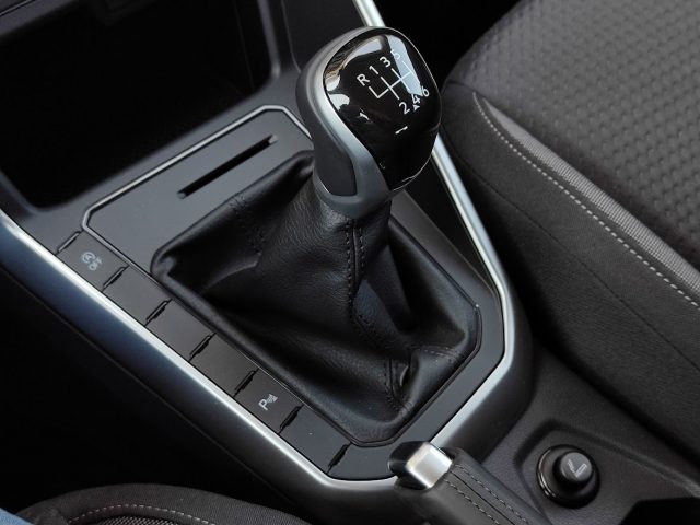 VOLKSWAGEN Taigo usata, con Fendinebbia