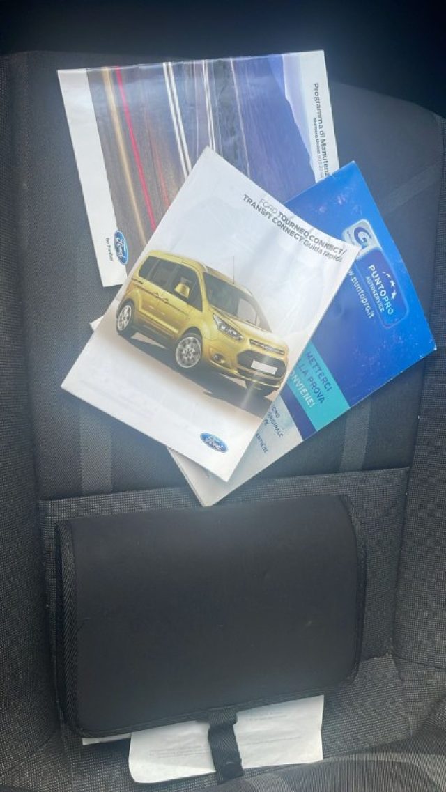 FORD Tourneo Connect usata 13