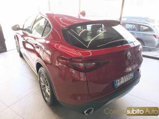 ALFA ROMEO Stelvio usata, con Alzacristalli elettrici