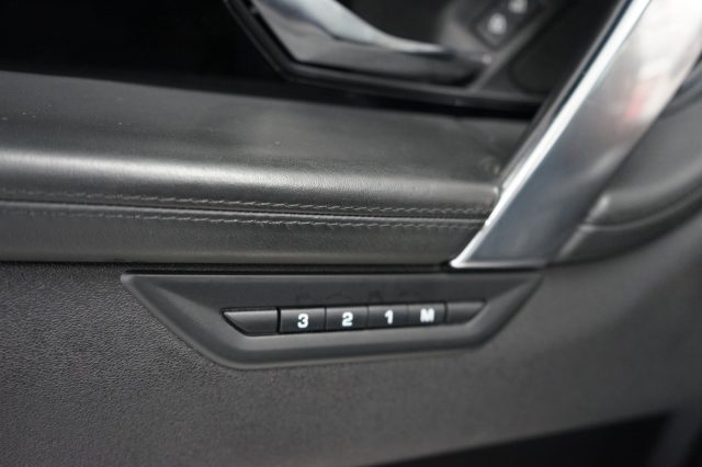 LAND ROVER Discovery Sport usata, con Adaptive Cruise Control