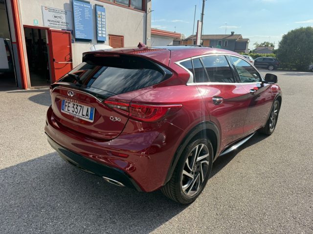INFINITI Q30 usata, con Antifurto