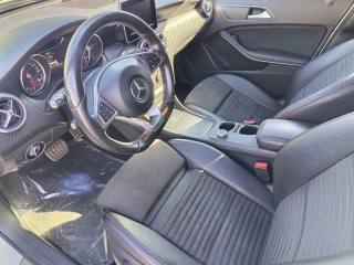 MERCEDES-BENZ A 180 usata 8