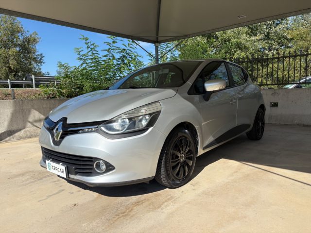 RENAULT Clio usata, con ABS
