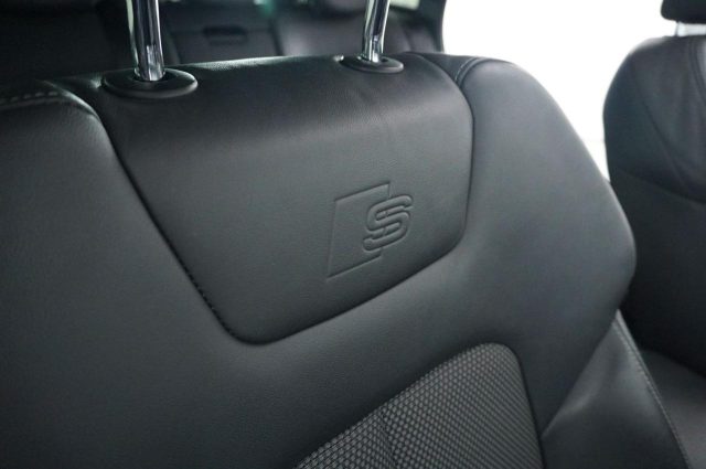 AUDI A6 usata, con Volante multifunzione