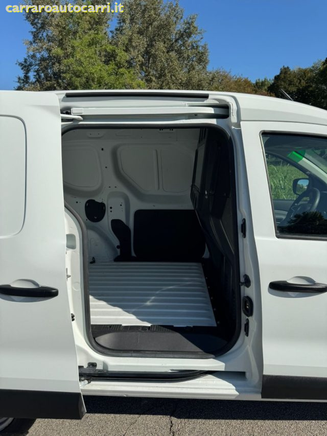 RENAULT Kangoo usata, con Bracciolo