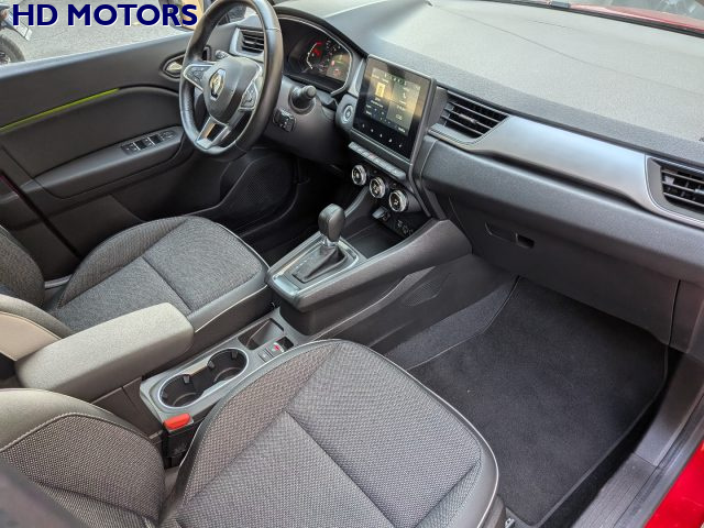 RENAULT Captur usata, con Autoradio