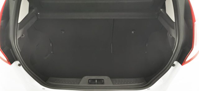 FORD Fiesta usata, con MP3