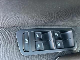 VOLKSWAGEN Golf Variant usata, con Sistema di navigazione