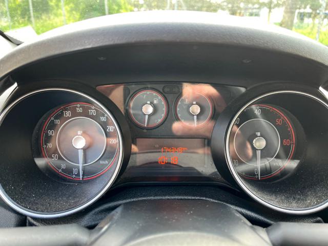 FIAT Punto usata, con Autoradio