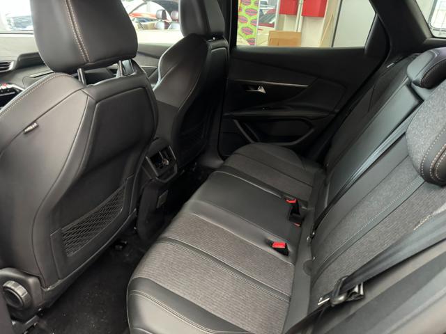 PEUGEOT 3008 usata, con MP3