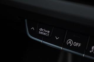 AUDI A4 usata, con Hill holder