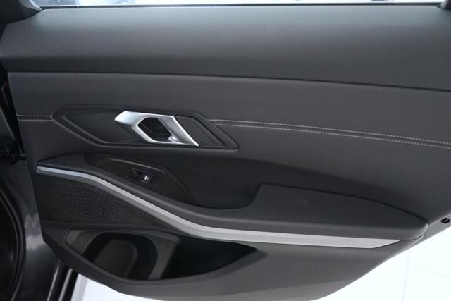BMW 318 usata, con Sistema di chiamata d