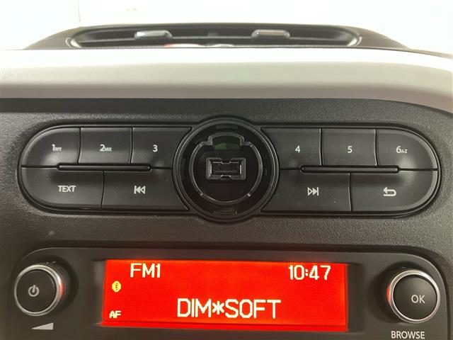 RENAULT Twingo usata 21