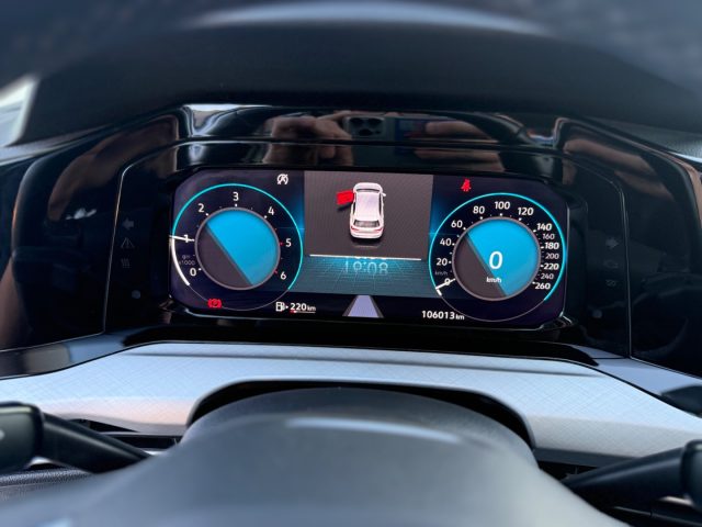 VOLKSWAGEN Golf usata, con Bracciolo