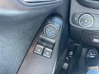 FORD Fiesta usata, con USB