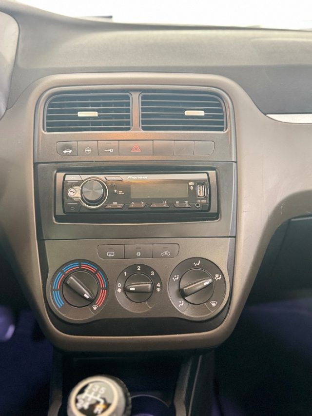 FIAT Grande Punto usata 9