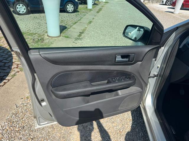 FORD Focus usata, con Chiusura centralizzata