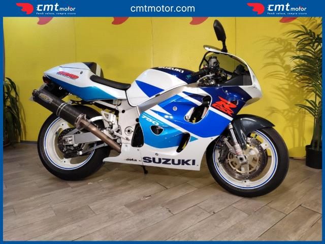 SUZUKI GSX R 750 usata 0