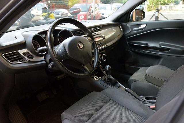 ALFA ROMEO Giulietta usata, con Airbag