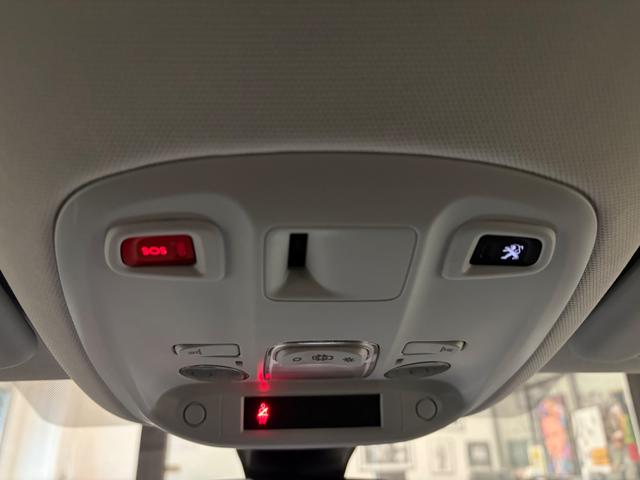 PEUGEOT 308 usata, con Fendinebbia