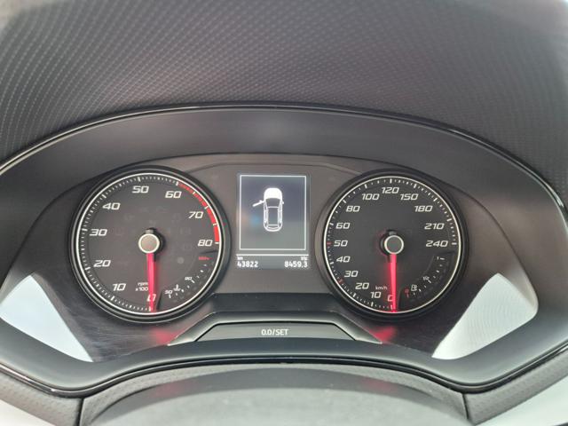 SEAT Arona usata, con Luci diurne LED