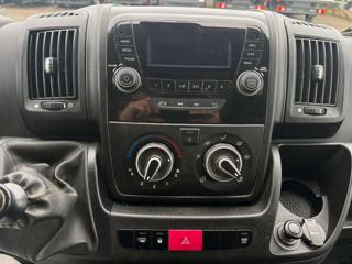 PEUGEOT Boxer usata, con Volante multifunzione