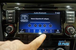 NISSAN Qashqai usata, con USB